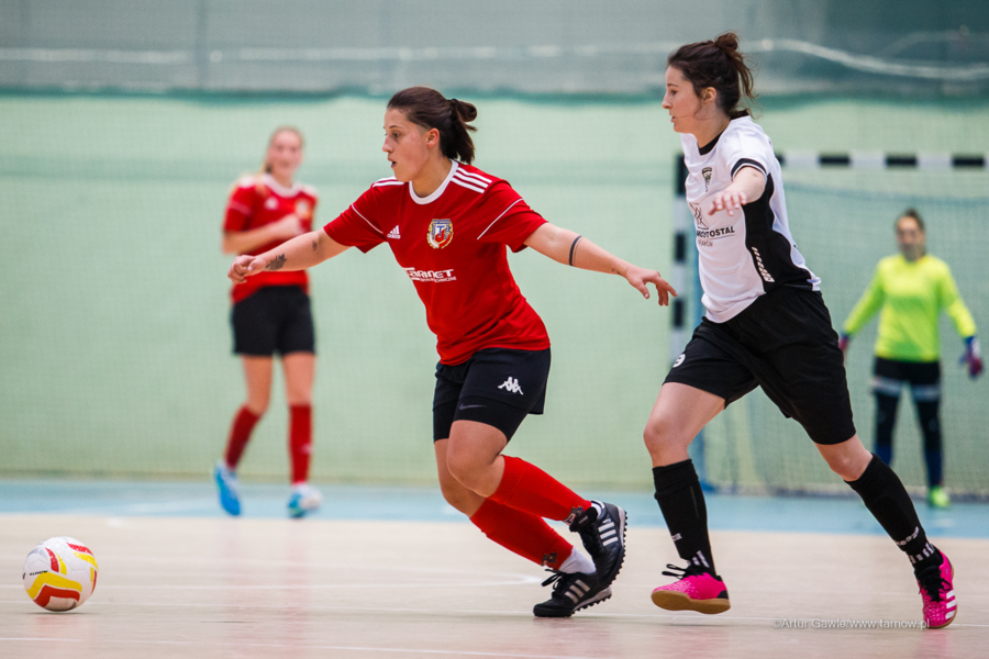 Mecz ekstraligi futsalu kobiet: Tarnovia - AZS UEK Słomniczanka Słomniki
